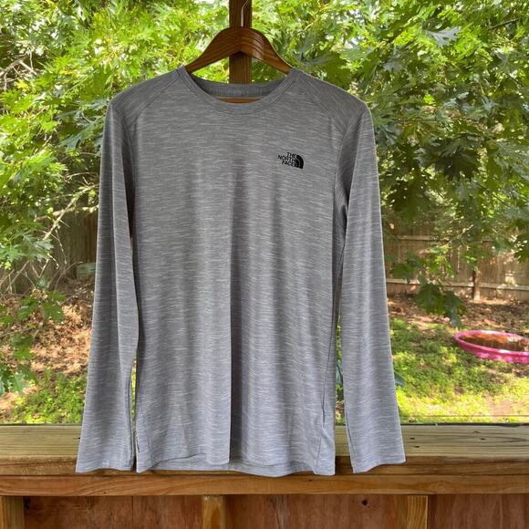 The North Face Men's Grey Long Sleeve Flash-Dry Tee Size S. NEW - Picture 1 of 8